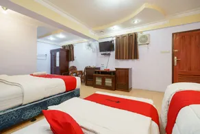RedDoorz at Sedayu 1 Parapat - Chambre