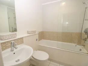 Forbes C1 - Baño