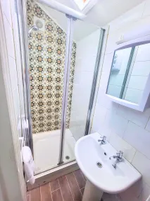 Kings House - Badezimmer