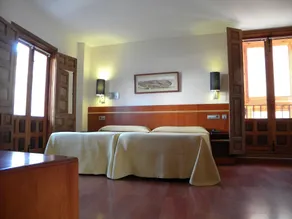 Hotel Santa Isabel - Room