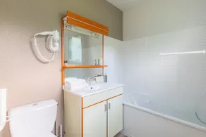 Appart'City Classic Rennes Ouest - Salle de bain