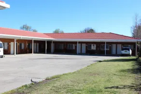 Glen Innes Lodge Motel - Udendørsområde