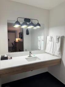 Rodeway Inn & Suites Rancho Mirage - Palm Desert Area - Salle de bain