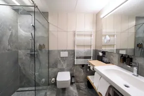 Hotel Steiermarkhof Graz - Aus Holz gebaut, von Hügeln geküsst - Salle de bain