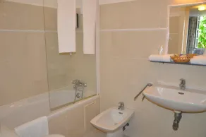 Hôtel Le Relais Imperial Saint-Vallier-de-Thiey - Salle de bain