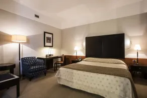 FlyOn Hotel & Conference Center - Room