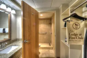 Lodge at Five Oaks Pigeon Forge - Sevierville - Salle de bain