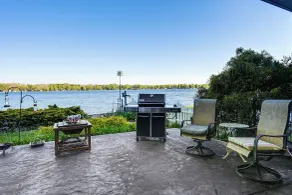 'lake Garden House' w/ Hot Tub & Dock - Interior