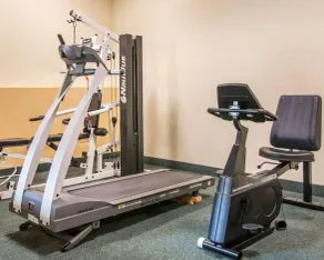 Quality Inn & Suites Next to the Casino - Salle de remise en forme