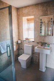 Home Farm & Lodge - Bathroom