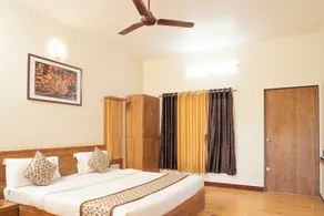 Daksh Resort And Amusement Park - Room