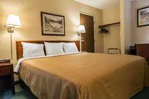 Econo Lodge Princeton - Quarto