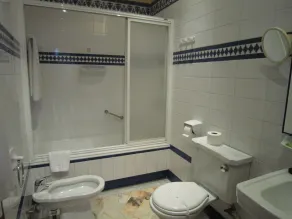 Hotel Baco - Bathroom