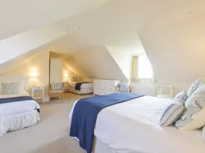 Duffield - Room