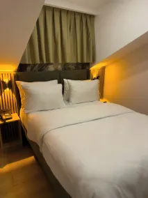 Positive Hotel - Room