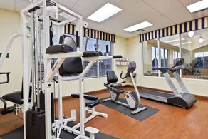 Country Inn & Suites by Radisson, Wilson, NC - Salle de remise en forme