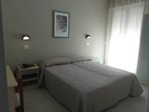 Hotel Admiral - Habitación