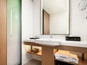 Hampton by Hilton Yiwu international  - Badezimmer