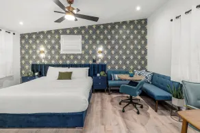 CedarWood Inn - Chambre