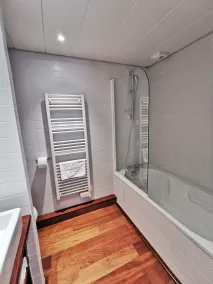 Terres de France - Domaine du Palais - Bathroom