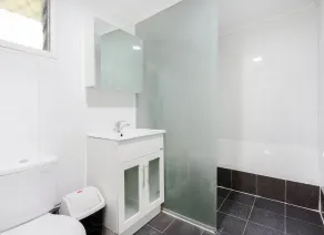Citi Serviced Apartments - Gaba Place - Bathroom