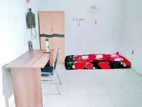 Penginapan Taman Makassar Indah - Værelse