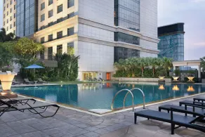 Sheraton Dongguan Hotel - Pool