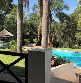 Georges Valley Lodge - Pool