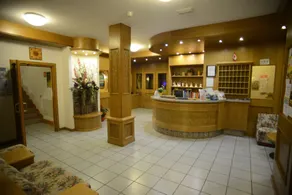 Hotel Canada - Lobby