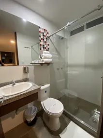 PERUGINO´S HOTEL GALERIA - Bathroom