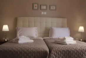 Scala Apartments - Room