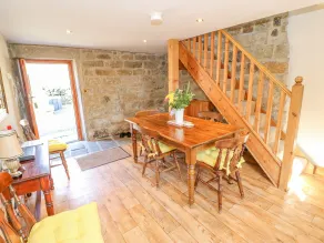 Stables Cottage - Interior