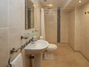 Alyn View - Badezimmer