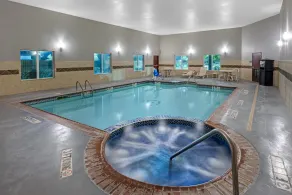 Best Western South Plains Inn & Suites - Pool