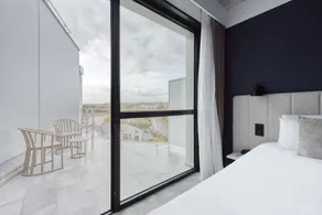 KYRIAD LYON OUEST Limonest - Vue de la chambre