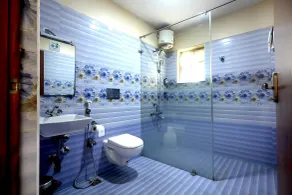 Sekaran Hotel OMR Perungudi - Bathroom