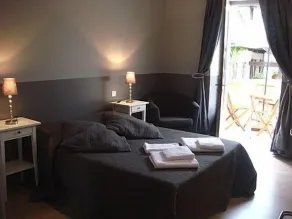 Logis Hotel Grangier - Værelse