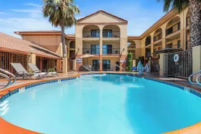 Best Western Plus Executive Inn & Suites - Piscine