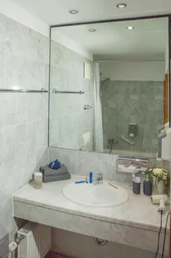 KEMPE Komfort Hotel - Badezimmer