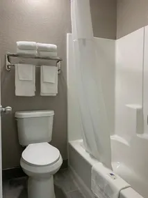 Studio 6 Meridian, MS Bonita Lakes - Salle de bain