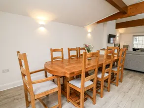 Bridgend Cottages - Private kitchen