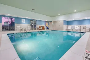 Holiday Inn Express & Suites - Elkhart North by IHG - Piscine
