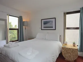 Ser a Mor Stars and Sea - Room