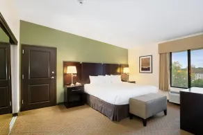 Antioch Hotel & Suites - Chambre