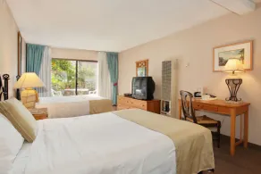 Oceanside Marina Suites - A Waterfront Hotel - Chambre