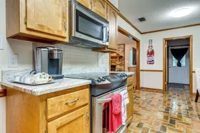 Dog-Friendly Alabama Retreat w/ Patio & Fire Pit! - Interiør