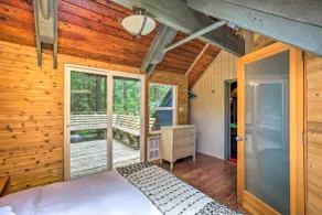 Peaceful Wooded Cabin By Mt. Baker Ski Area! - Innvendig