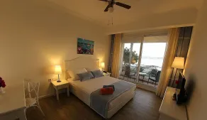 Marvel Tree Hotel - Habitación