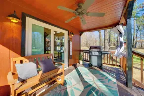 'sweet Spot' Cabin in Broken Bow w/ Fire Pit! - Innenbereich