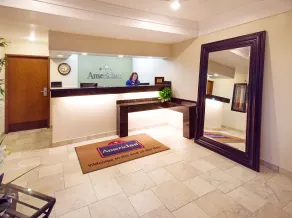 AmericInn by Wyndham Johnston Des Moines - Réception